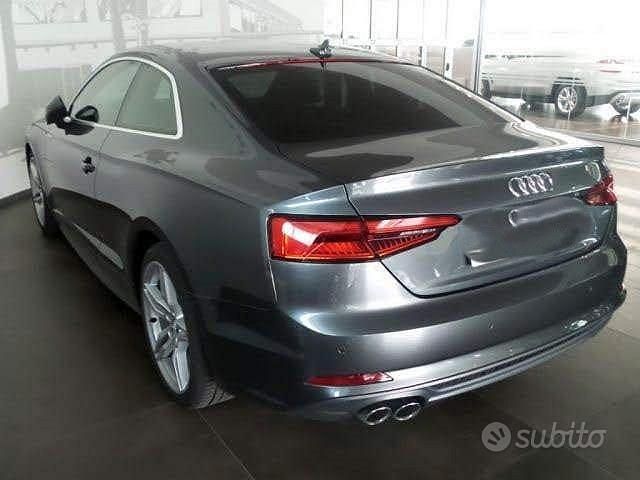 Usata Audi A5 Sport 190 CV (139 kW) 2017 Grigio Coupé