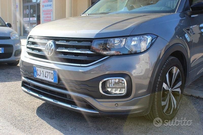 Usata VW T-Cross R 95 CV (69 kW) 2020 Grigio SUV