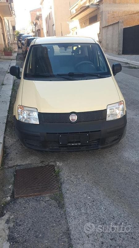 Usata Fiat Panda 54 CV (39 kW) 2009 Giallo Utilitaria