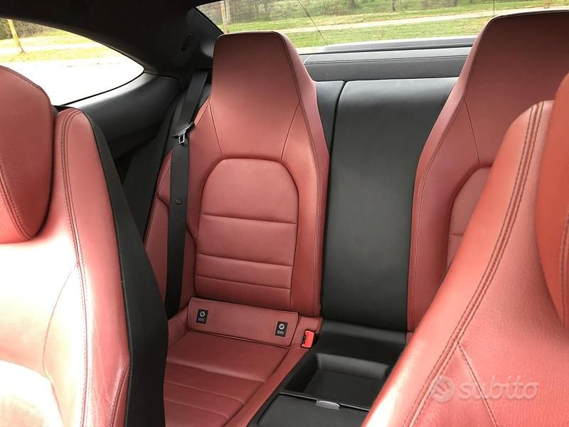 Usata Mercedes C250 204 CV (150 kW) 2011 Grigio Coupé