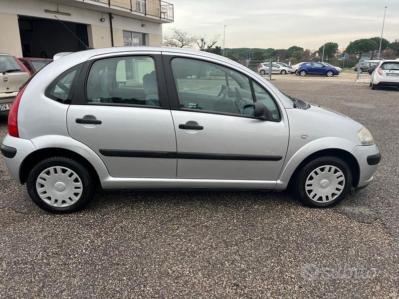 Usata Citroën C3 60 CV (44 kW) 2003 Grigio Berlina