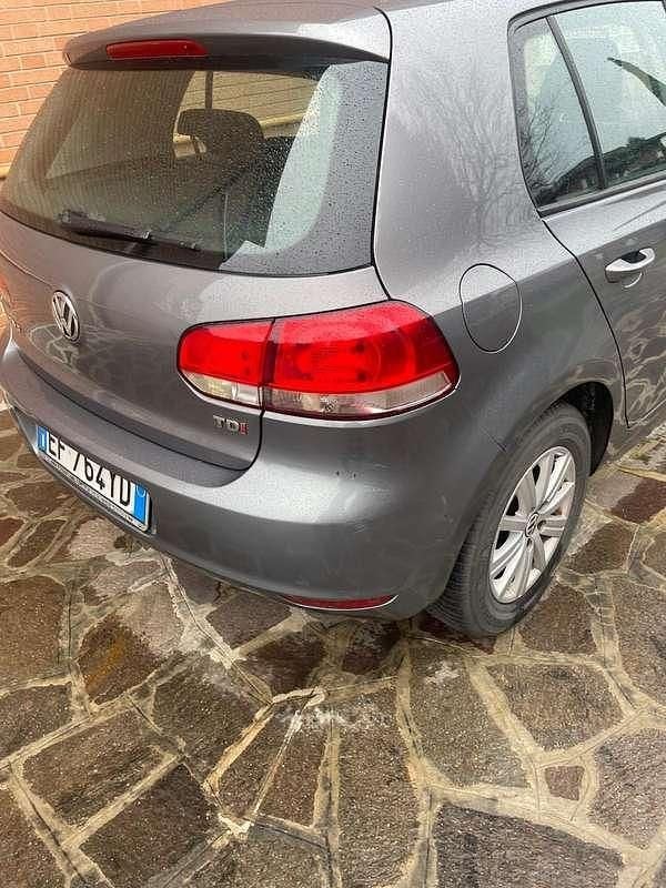Usata 2011 VW Golf Comfortline Berlina | 3500 € (Super prezzo) - Immagine 1/4