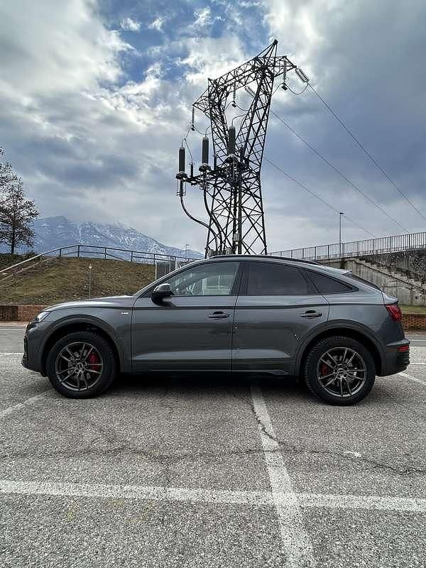 Usata Audi Q5 Sportback S-line plus 204 CV (150 kW) 2022 Grigio SUV