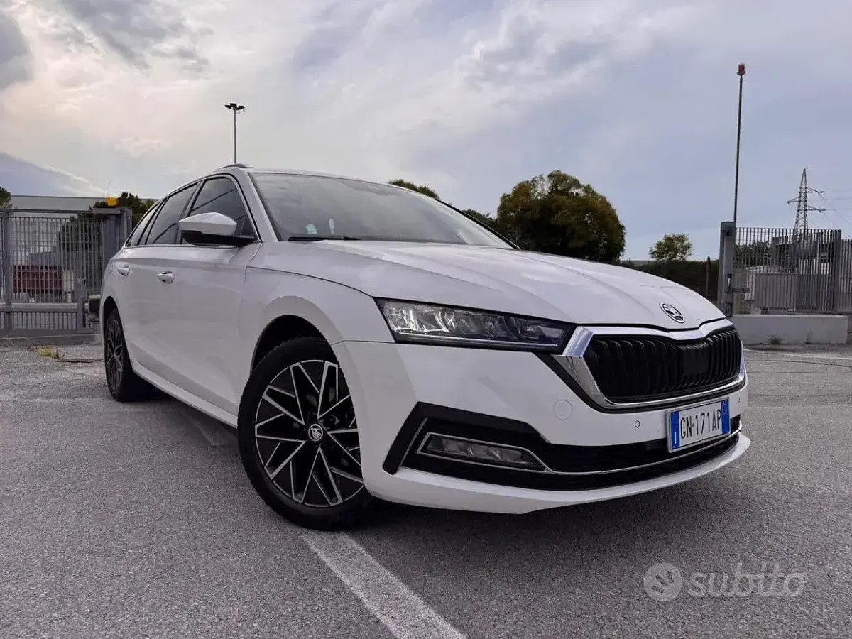 Usata Skoda Octavia G-TEC Style 131 CV (96 kW) 2023 Station wagon