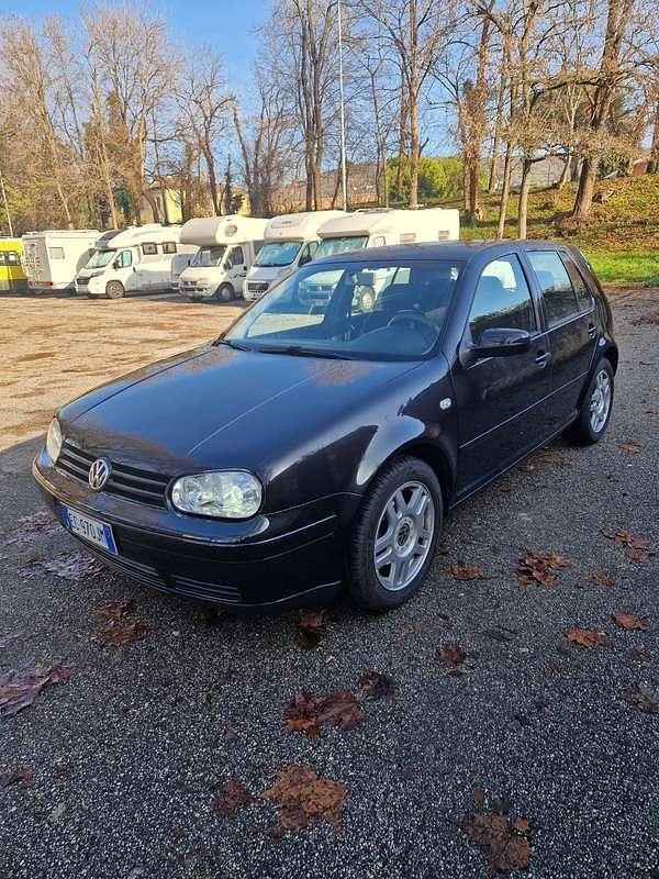 Usata VW Golf IV 110 CV (80 kW) 2001 Berlina