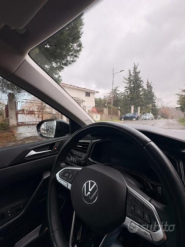 Usata VW Taigo Life 95 CV (69 kW) 2022 Nero SUV