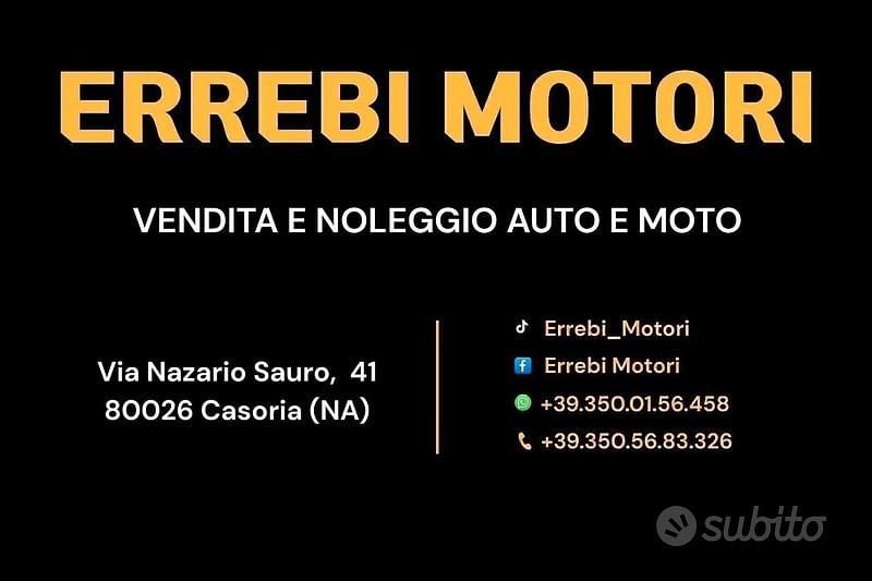 Usata Jaguar XJ Premium Luxury 275 CV (202 kW) 2010 Nero Berlina