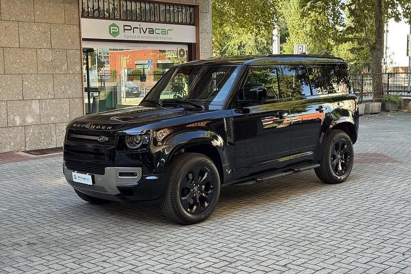 Nero Usata 2025 Land Rover Defender S SUV | 76.000 € (Buon prezzo) - Immagine 1/3