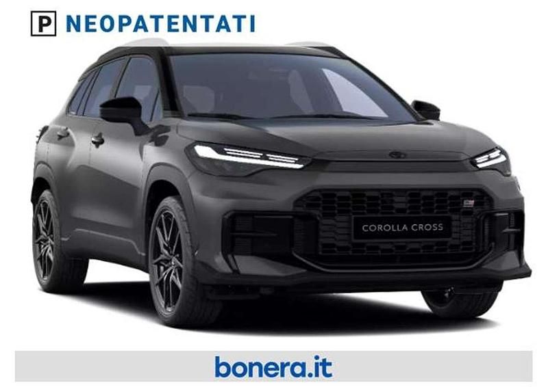Nuova Toyota Corolla Cross Sport 179 CV (131 kW) 2026 Storm grey & black SUV