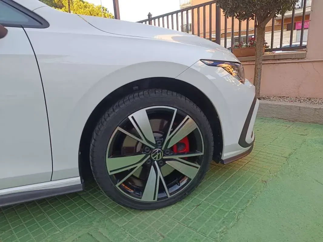 Occasion VW Golf VIII GTE 150 ch (110 kW) 2022 Berline