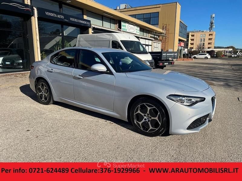 Argento Usata 2022 Alfa Romeo Giulia Ti Tre volumi | 21.770 € (Buon prezzo) - Immagine 1/4