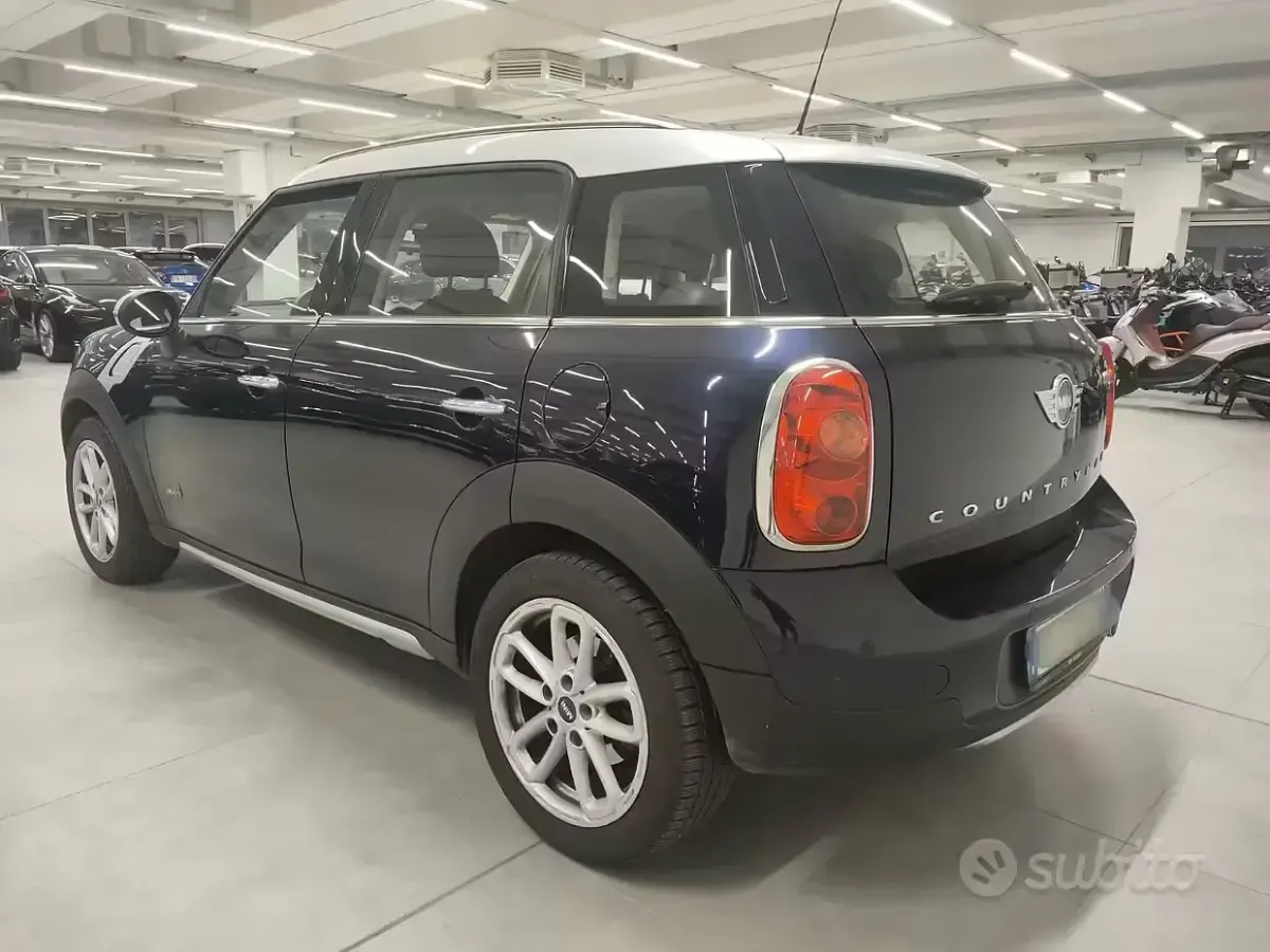 Usata Mini Cooper D Countryman 122 CV (89 kW) 2016 Blu SUV