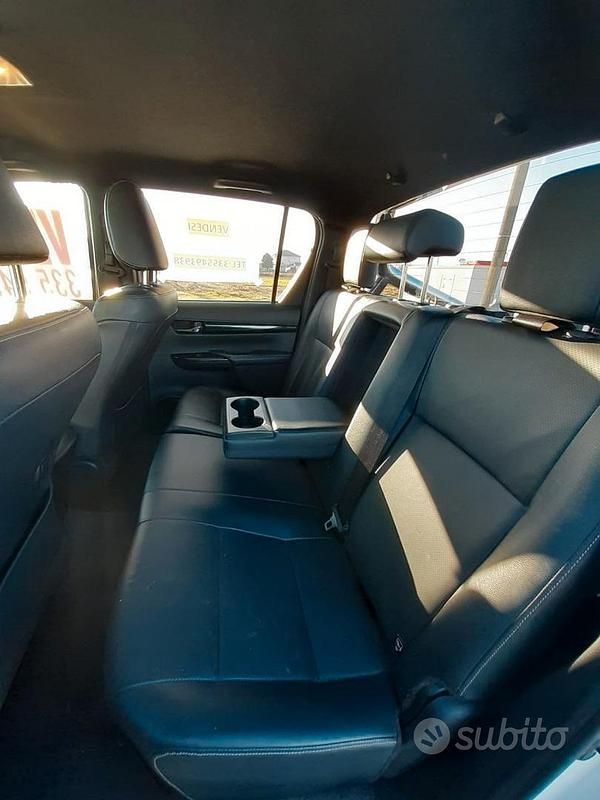 Usata Toyota HiLux 2020 Bianco Pick-up