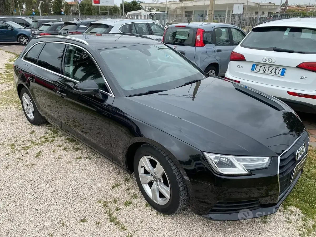 Usata Audi A4 151 CV (111 kW) 2017 Nero Station wagon