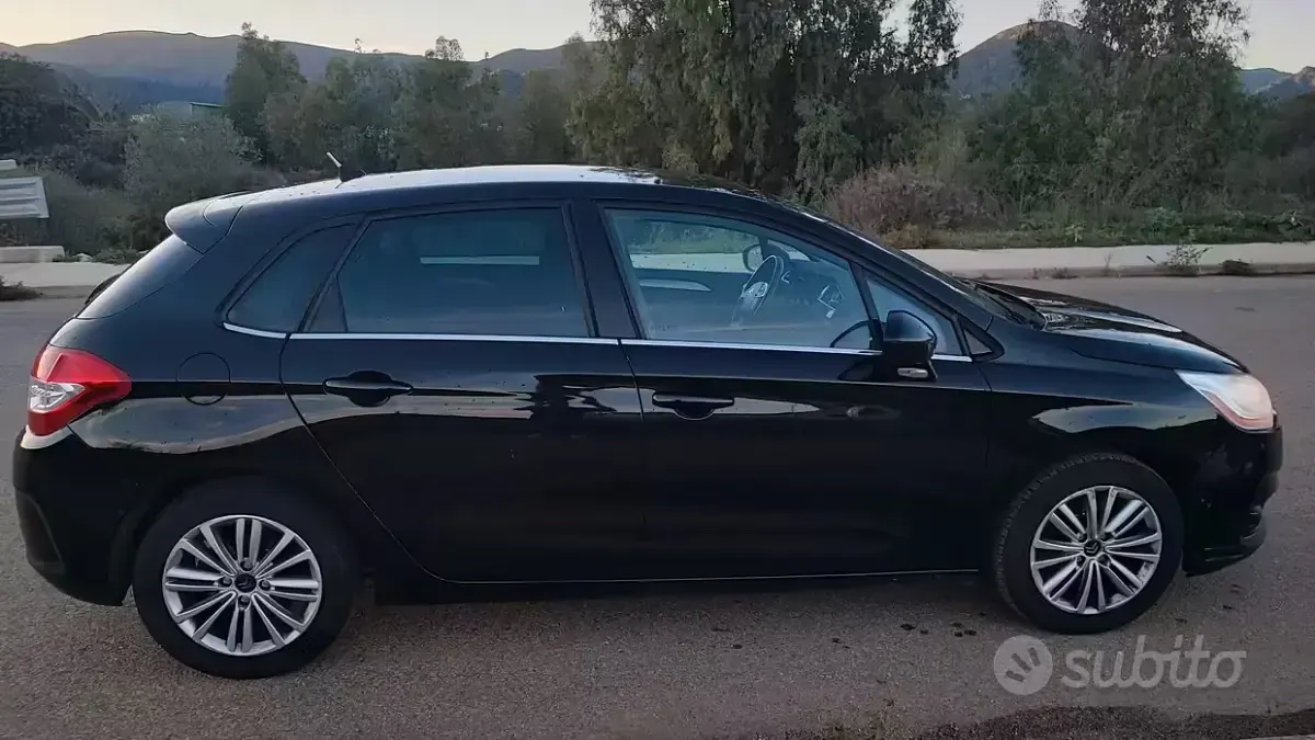 Usata Citroën C4 90 CV (66 kW) 2010 Nero Berlina