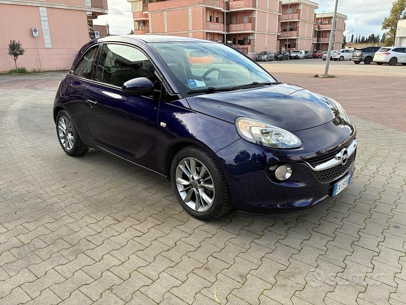 Usata Opel Adam 70 CV (51 kW) 2014 Blu Utilitaria