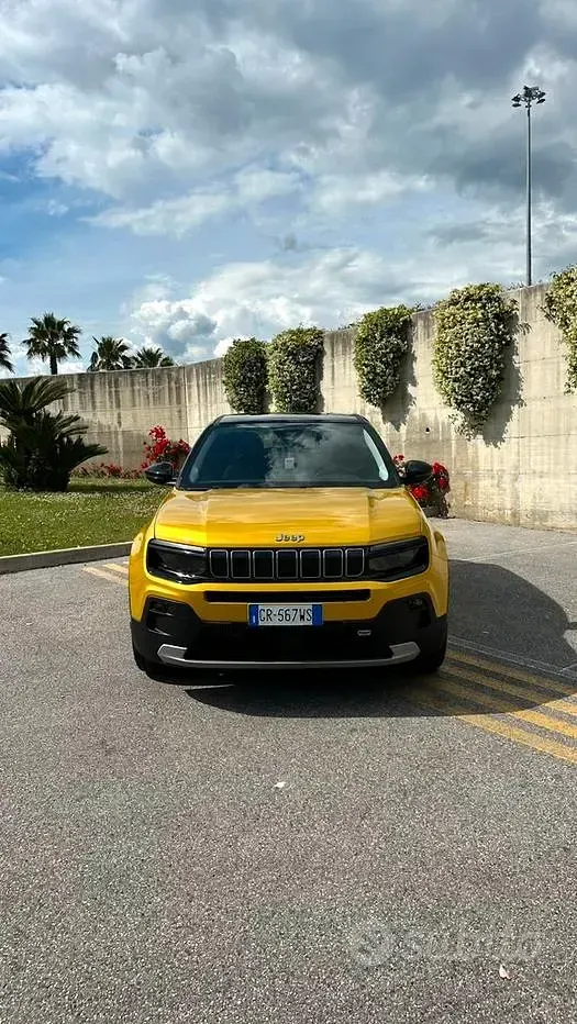 Usata Jeep Avenger Summit 101 CV (74 kW) 2023 Giallo SUV
