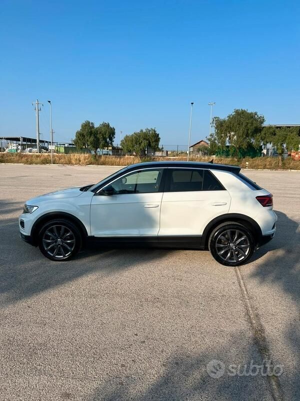 Usata VW T-Roc Advance 116 CV (85 kW) 2019 SUV