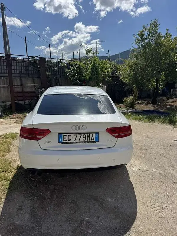 Usata Audi A5 Sportback Ambiente 170 CV (125 kW) 2011 Utilitaria