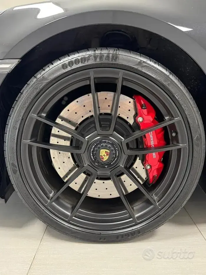 Usata Porsche 911 Carrera 4 GTS 480 CV (353 kW) 2022 Nero Coupé