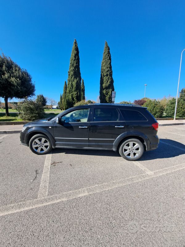 Usata Fiat Freemont 170 CV (125 kW) 2013 Nero SUV