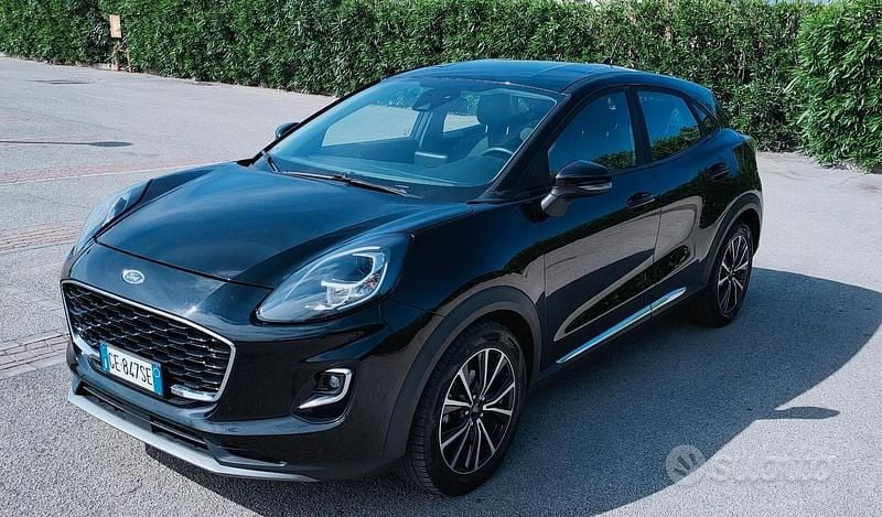 Usata Ford Puma Titanium 120 CV (88 kW) 2021 Nero SUV
