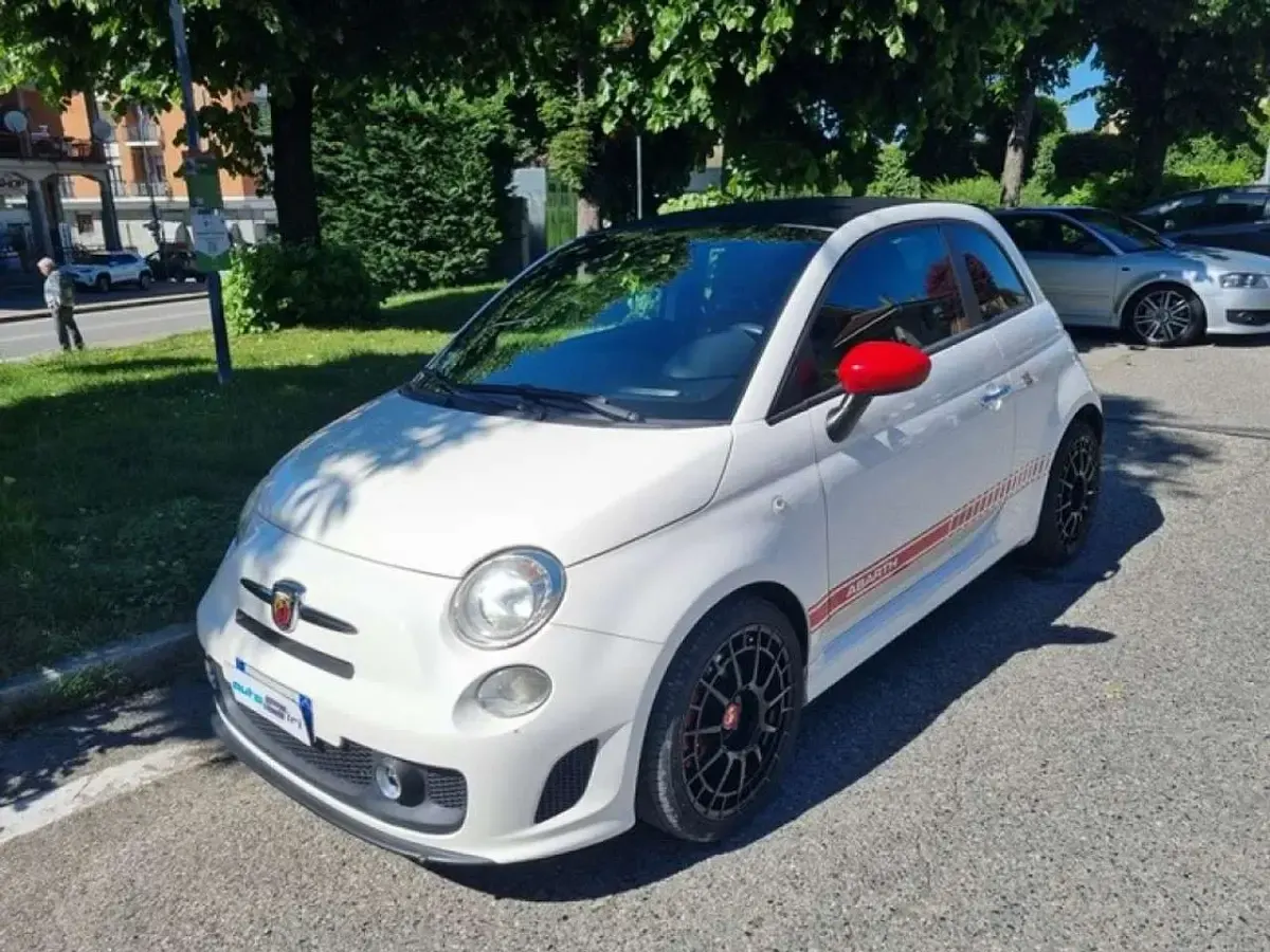 Usata Abarth 500C Custom 135 CV (99 kW) 2014 Bianco Cabrio