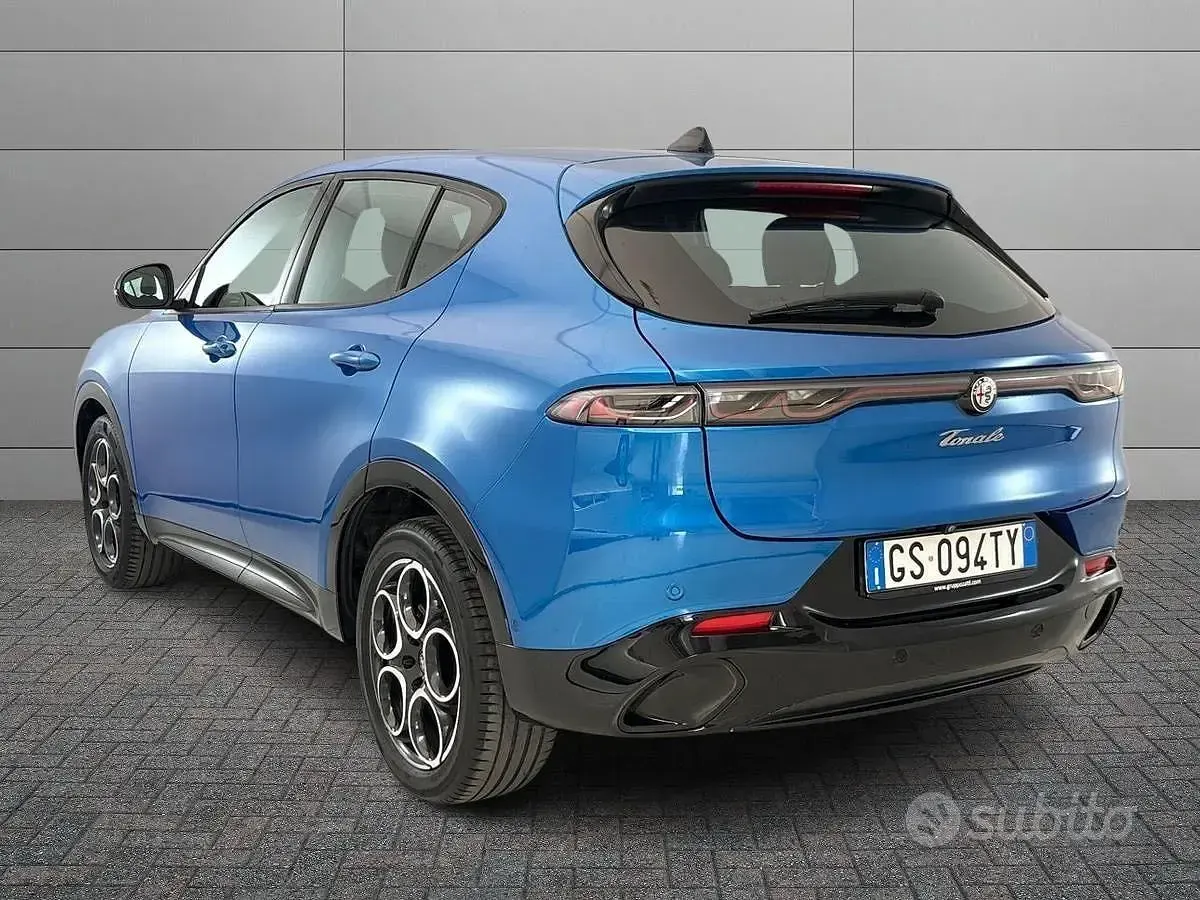 Usata Alfa Romeo Tonale Sprint 131 CV (96 kW) 2024 Bluazzurro SUV