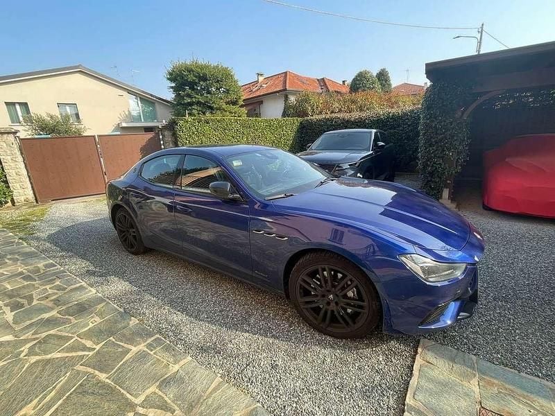 Usata Maserati Ghibli 250 CV (183 kW) 2020 Blu/azzurro Berlina