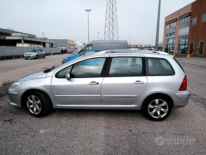 Usata Peugeot 307 2005 Grigio Station wagon