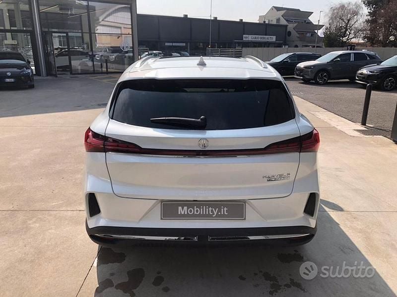 Usata MG Marvel R Luxury 211 kW (288 CV) 2022 Bianco SUV