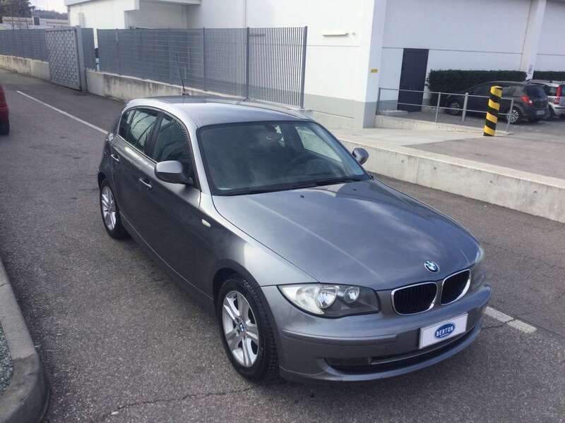 Usata BMW 120 Efficient Dynamics 177 CV (130 kW) 2010 Grigio Utilitaria