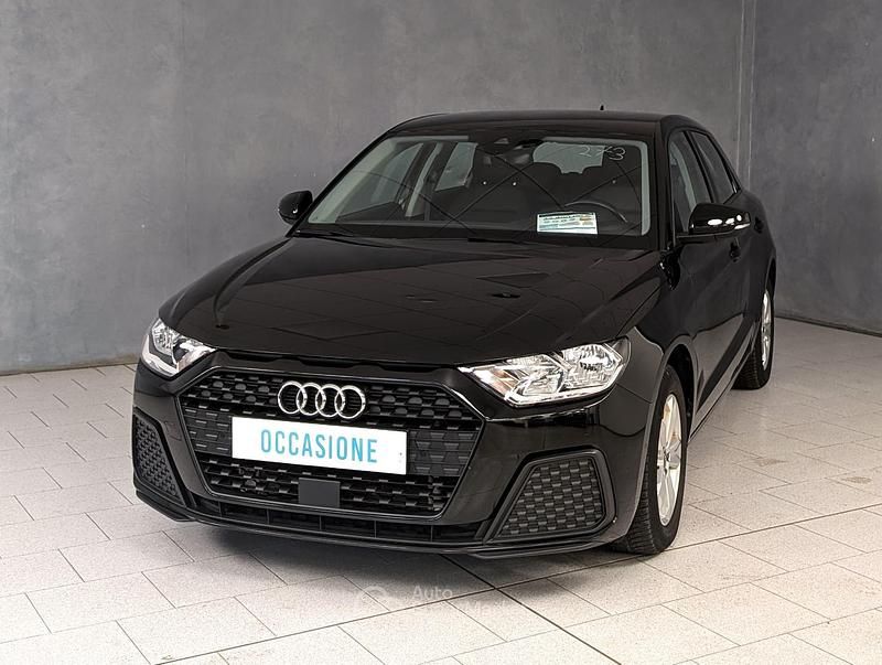 Usata Audi A1 Sportback 129 CV (94 kW) 2023 Nero Utilitaria