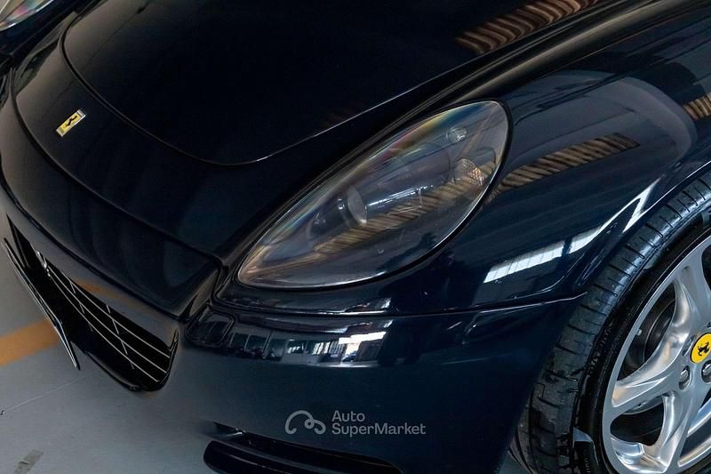 Usata Ferrari 612 540 CV (397 kW) 2004 Blu scuro Coupé