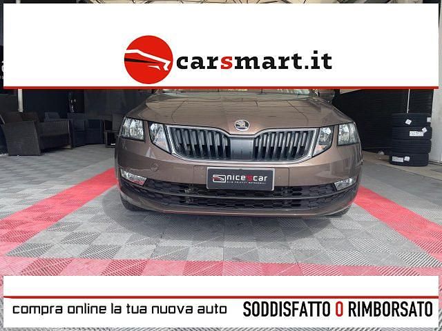 Usata Skoda Octavia Executive 150 CV (110 kW) 2019 Marrone Station wagon