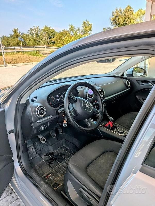 Usata Audi A3 2015 Grigio Berlina