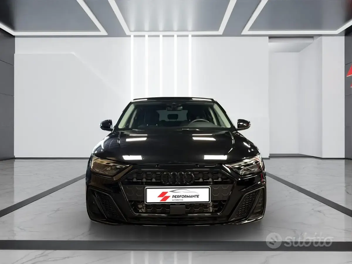 Usata Audi A1 Sportback S-Line 116 CV (85 kW) 2025 Nero Utilitaria