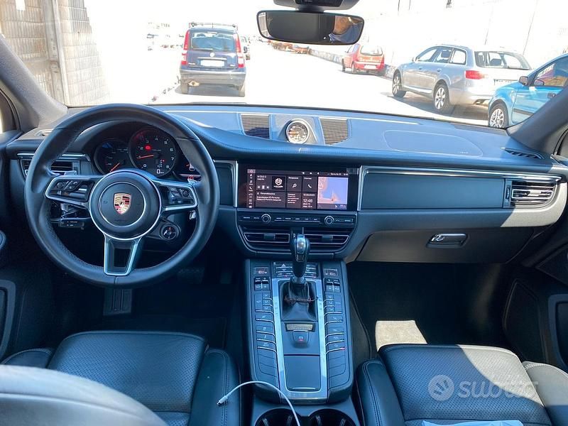 Usata Porsche Macan 245 CV (180 kW) 2019 Grigio SUV
