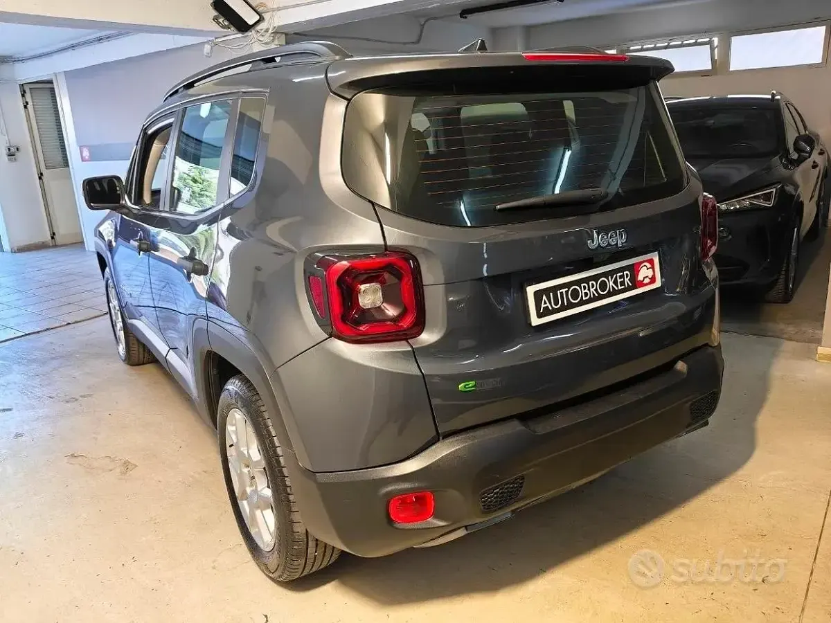 Usata Jeep Renegade Summit 131 CV (96 kW) 2024 Other SUV