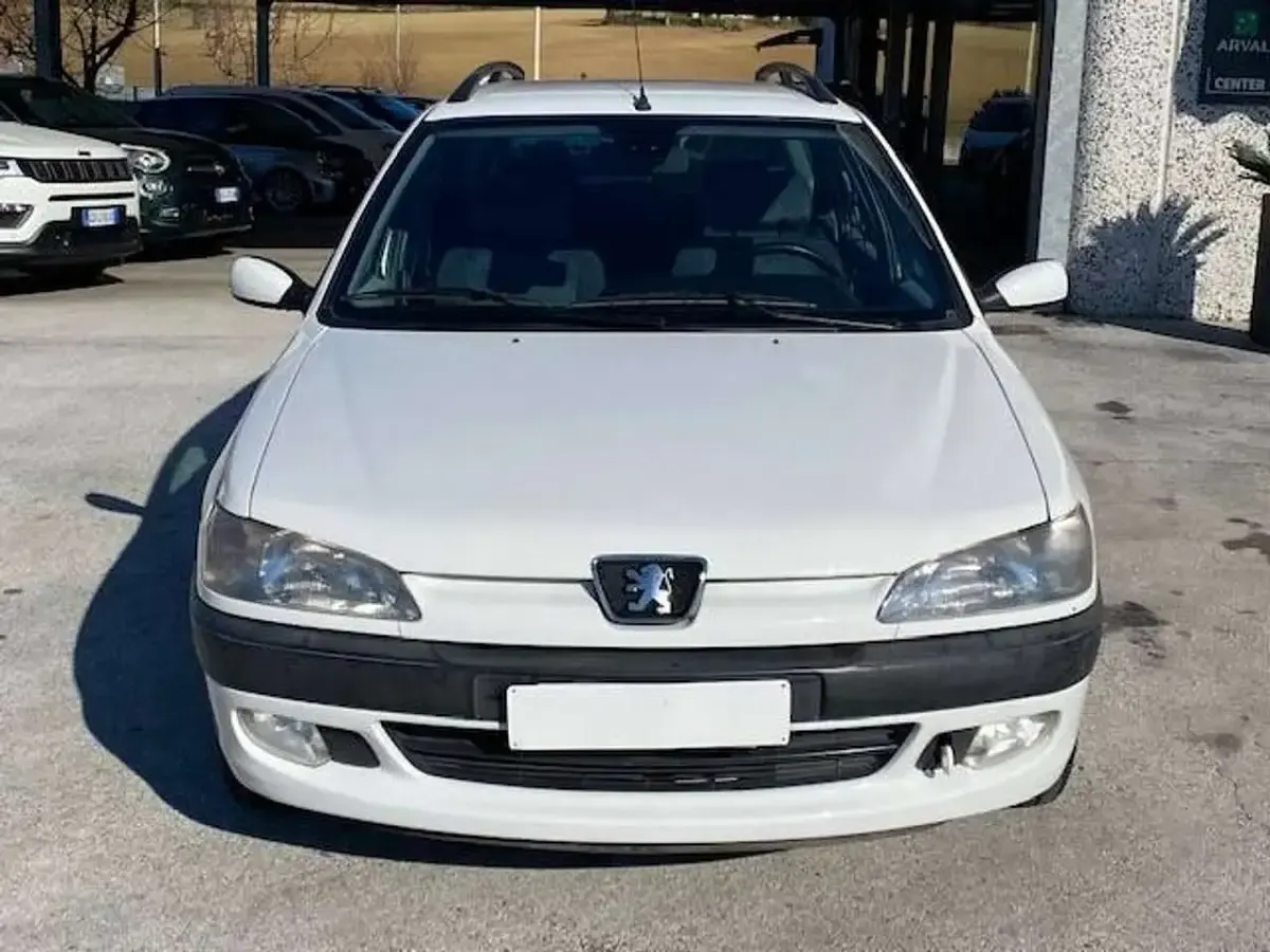Usata Peugeot 306 75 CV (55 kW) 1998 Bianco Station wagon