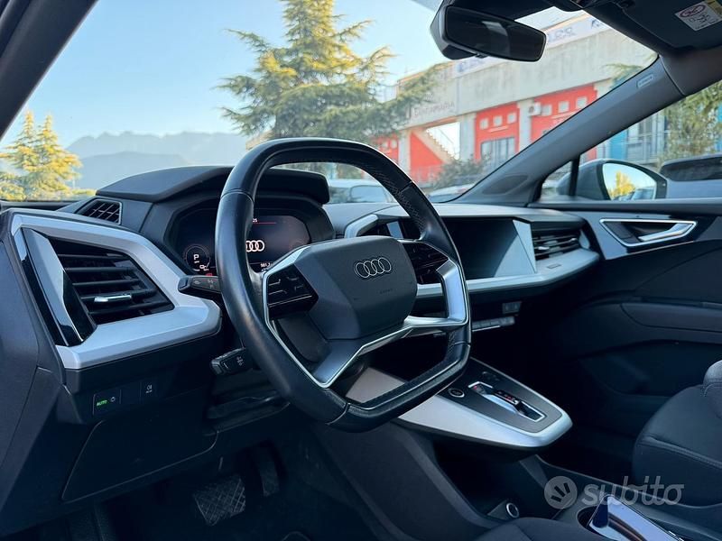 Usata Audi Q4 Sportback e-tron 69 kW (95 CV) 2024 Grigio SUV