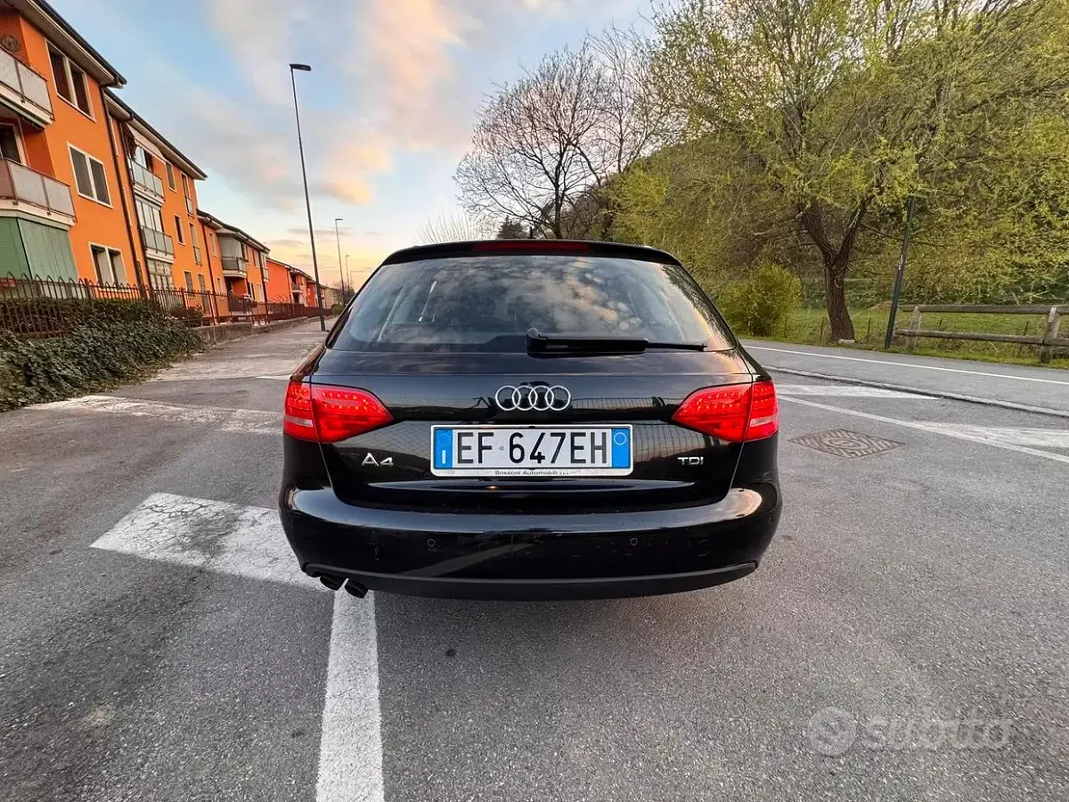 Usata Audi A4 S-Line 143 CV (105 kW) 2011 Nero Station wagon
