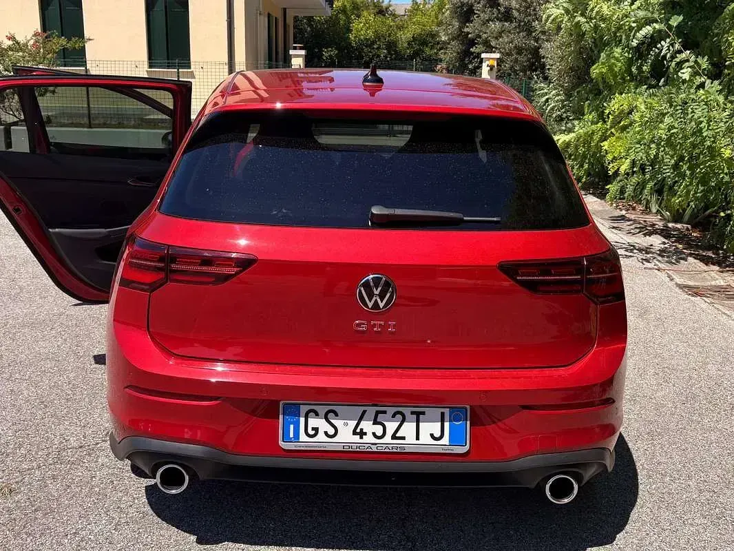 Usata VW Golf VIII GTI 245 CV (180 kW) 2023 Rosso Berlina