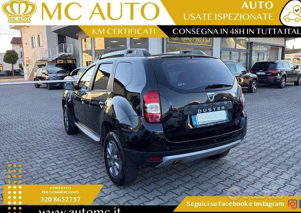 Usata Dacia Duster Ambiance 114 CV (83 kW) 2017 Nero SUV