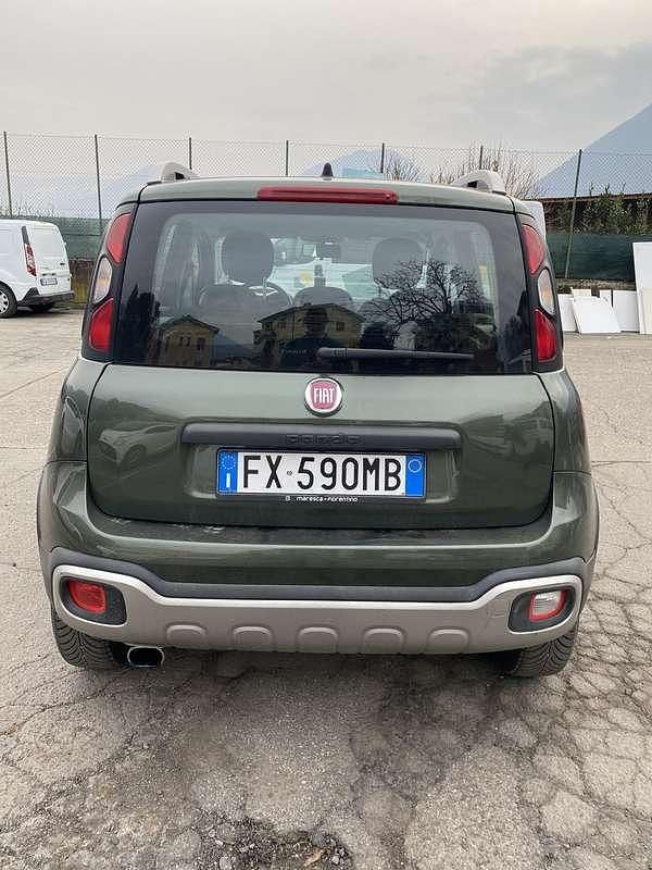 Usata Fiat Panda Cross Cross 86 CV (63 kW) 2019 Verde Utilitaria