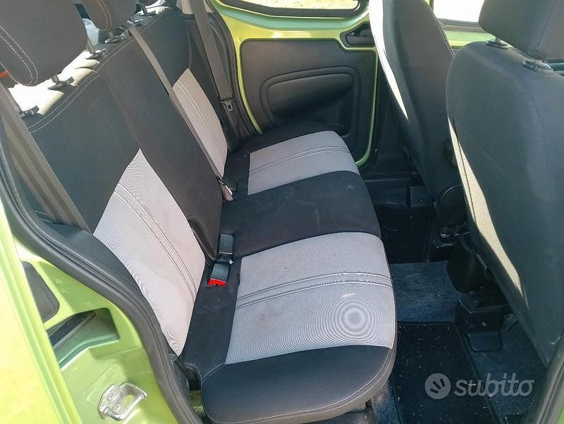 Usata Fiat Qubo Trekking 77 CV (56 kW) 2011 Verde Monovolume