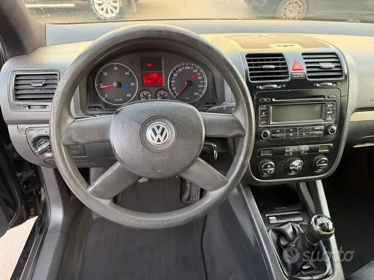 Usata VW Golf IV Comfortline 105 CV (77 kW) 2004 Nero Berlina