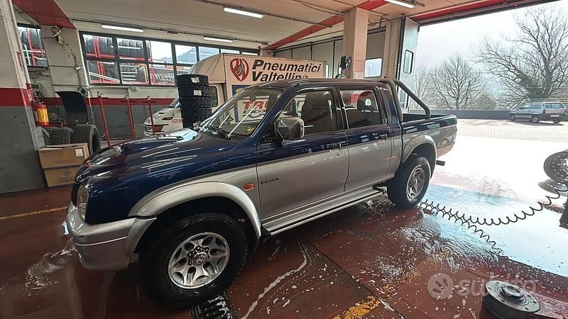 Usata Mitsubishi L200 99 CV (72 kW) 2000 Pick-up