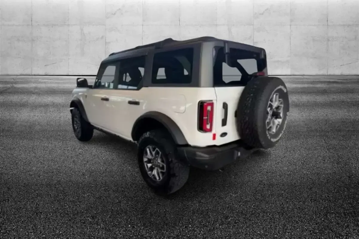 Usata Ford Bronco 334 CV (245 kW) 2024 Bianco SUV