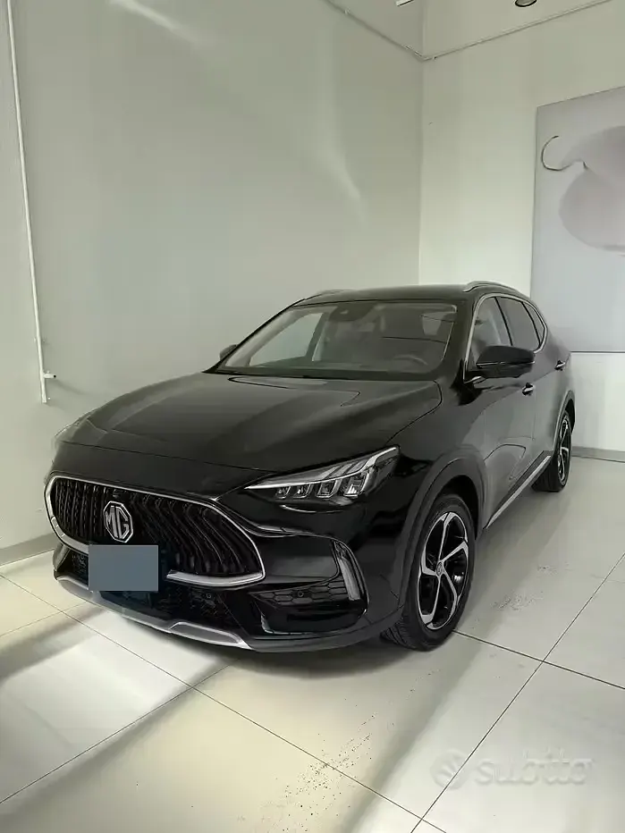 Usata MG HS Comfort 170 CV (125 kW) 2024 Nero SUV